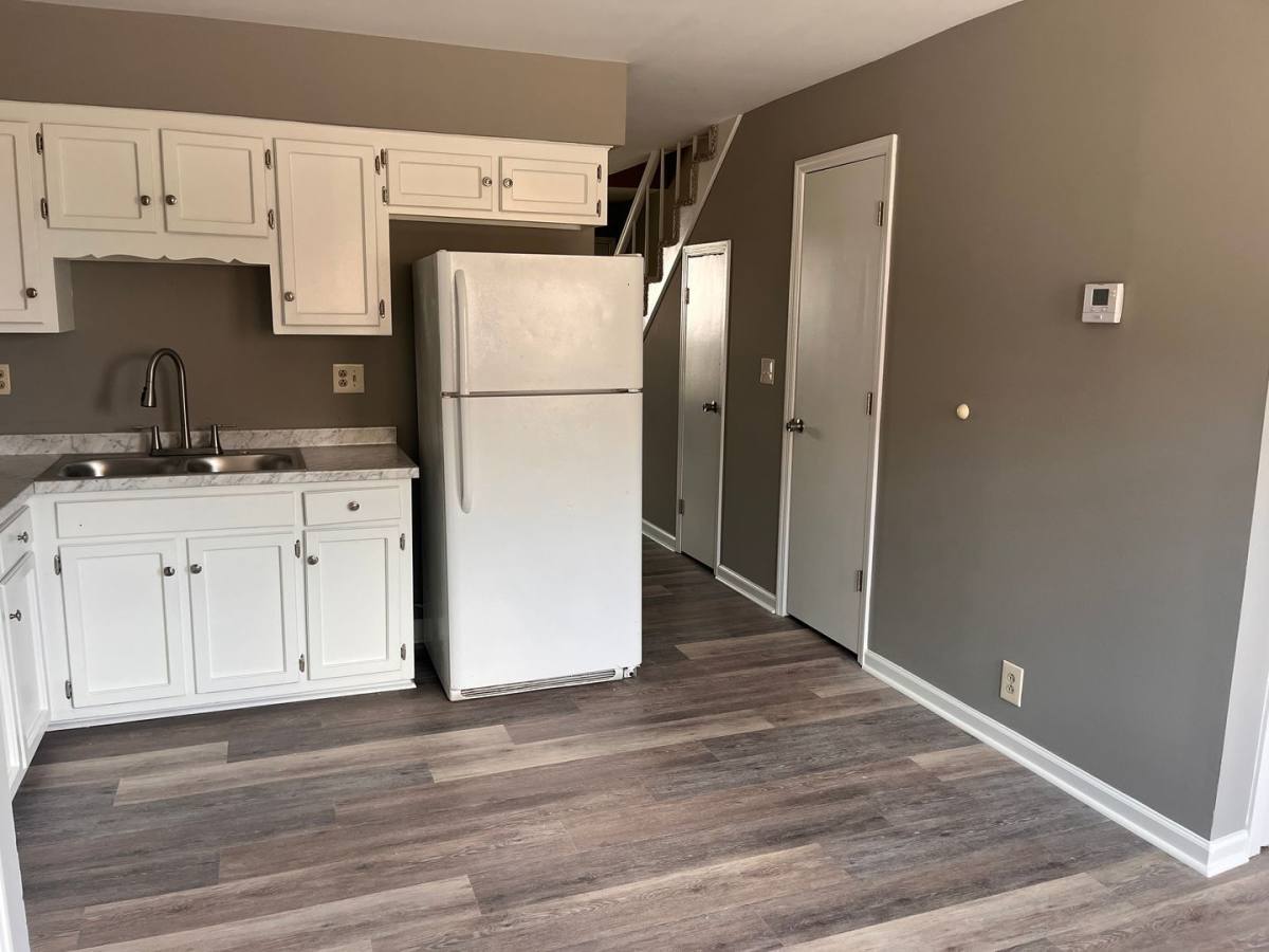 Townhouse for rent at 200 Watson Rd, Springfield, TN 37172