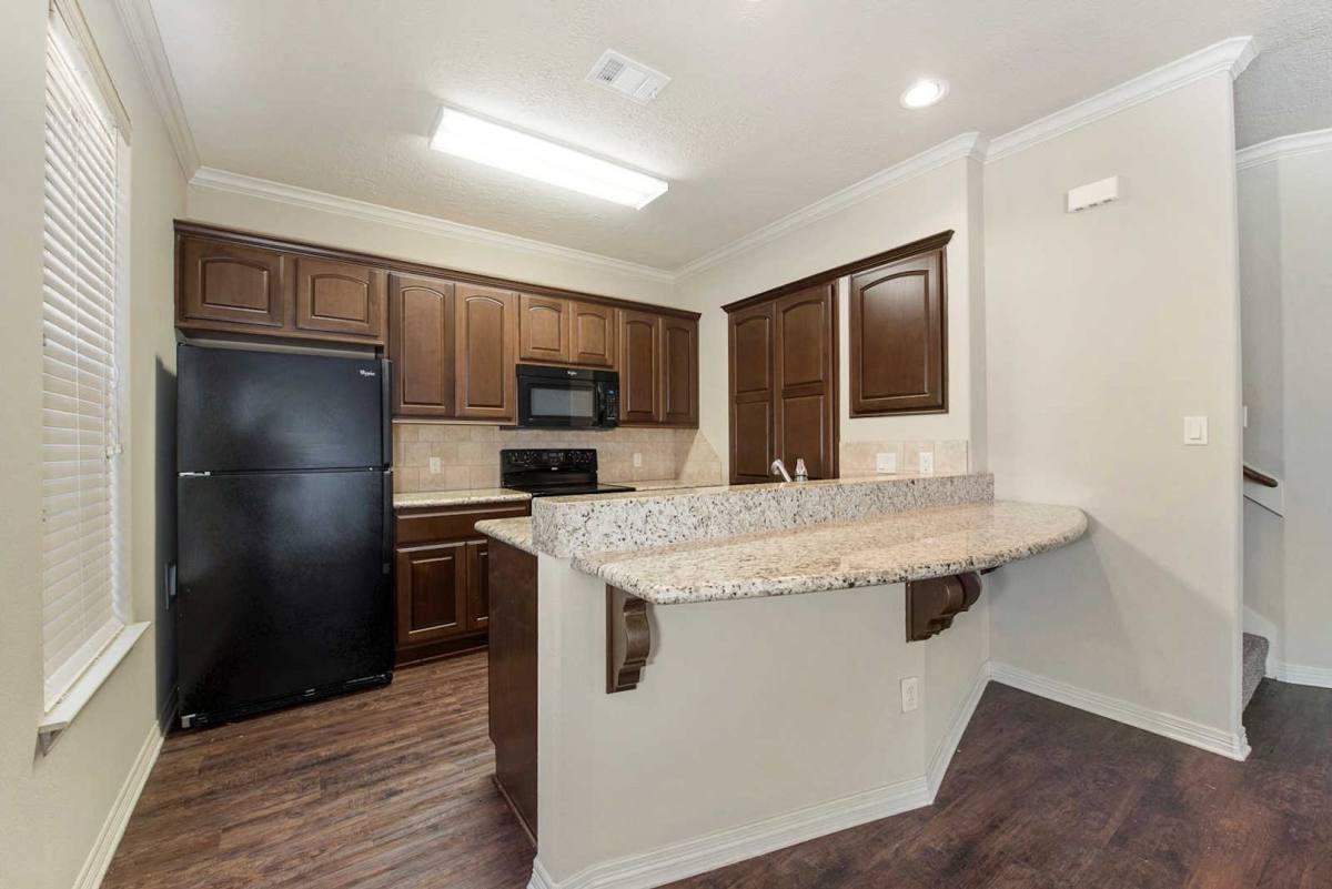Condo for rent at 533 Forest Dr, College Station, TX 77840