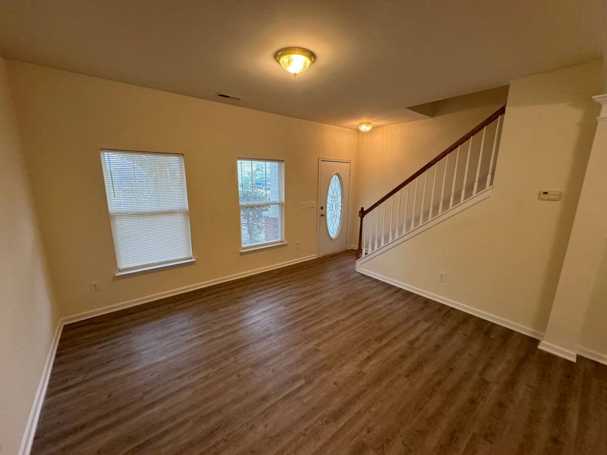 House for rent at 1420 Ladora Dr, Charlotte, NC 28262