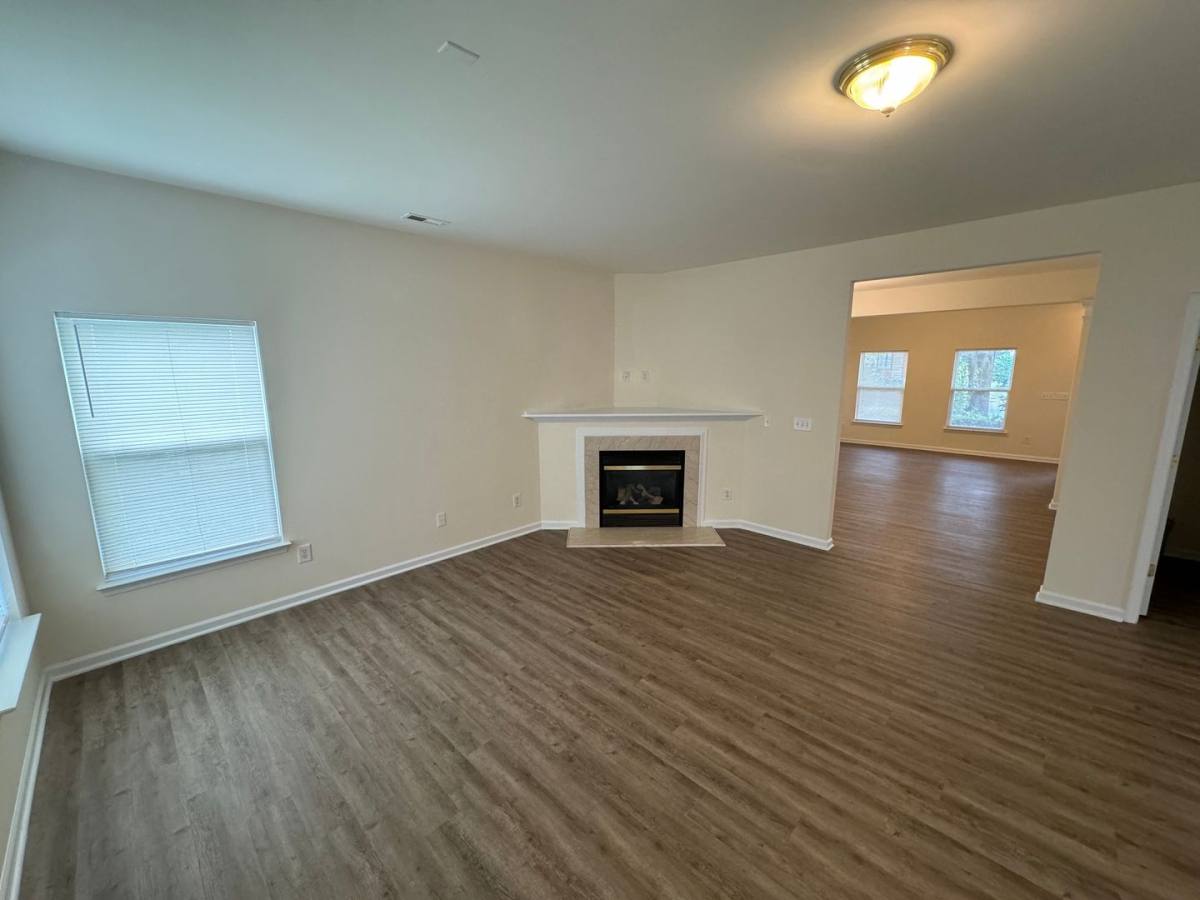 House for rent at 1420 Ladora Dr, Charlotte, NC 28262