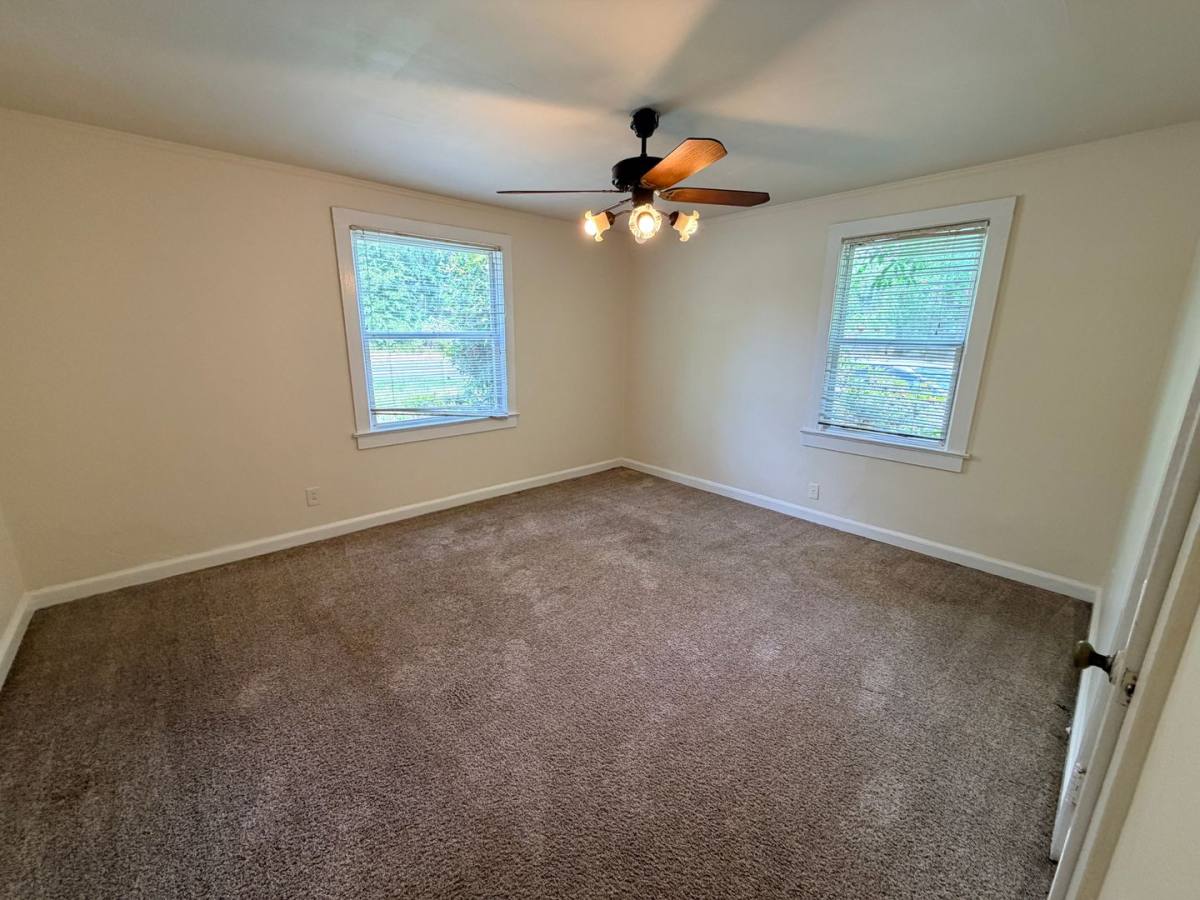 House for rent at 713 Lakeland Ave, Valdosta, GA 31602