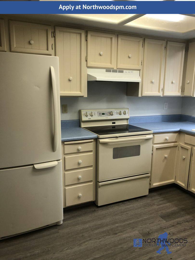 Townhouse for rent at 1202 Morrow Rd #C, Medford, OR 97504