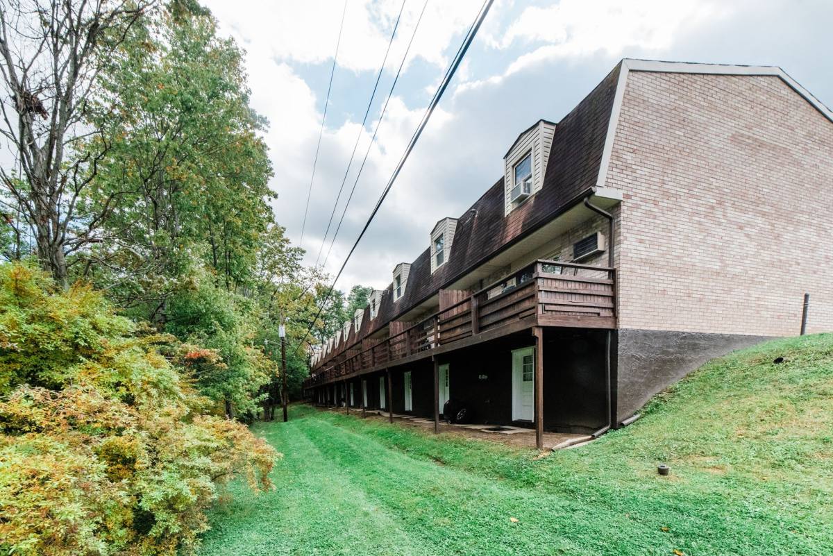 Townhouse for rent at 109-131 Starboard Villa Lane, Greensburg, PA 15601