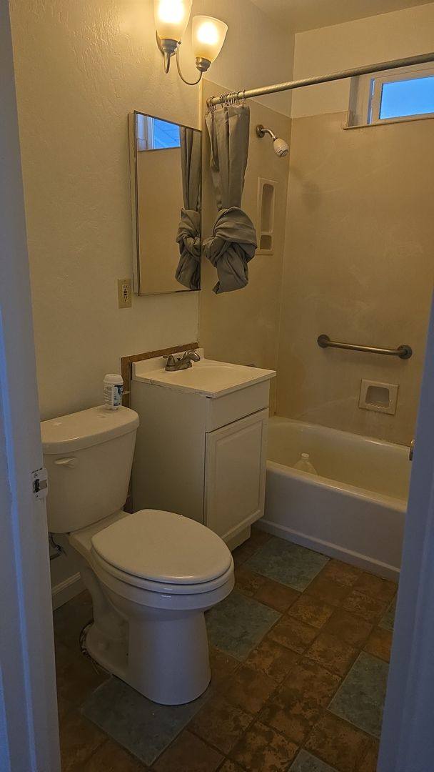 Apartment for rent at 314 Lawton St, Antioch, CA 94509