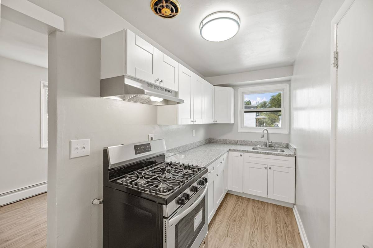 Apartment for rent at 600 Main St, Laurel, MD 20707