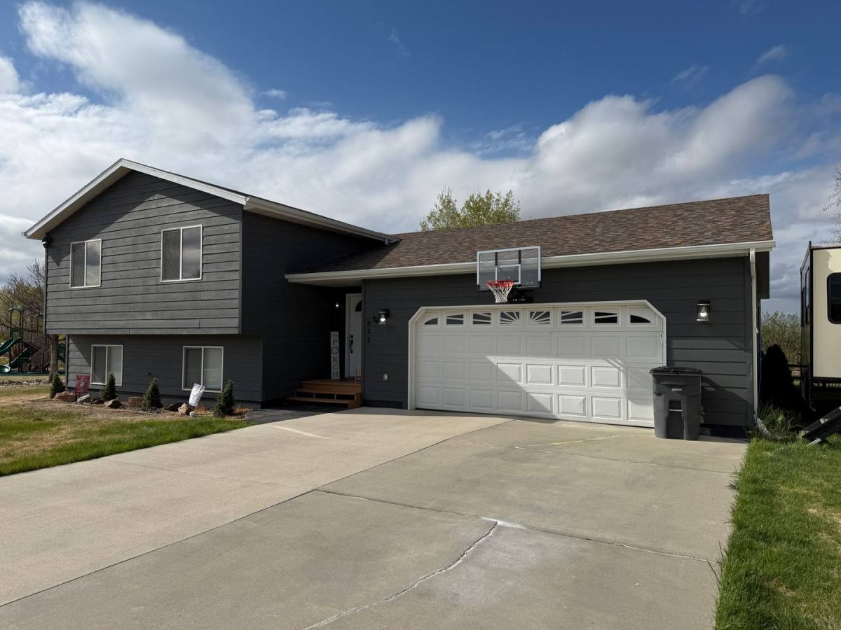 House for rent at 232 Ruhe Lane, Rapid City, SD 57701