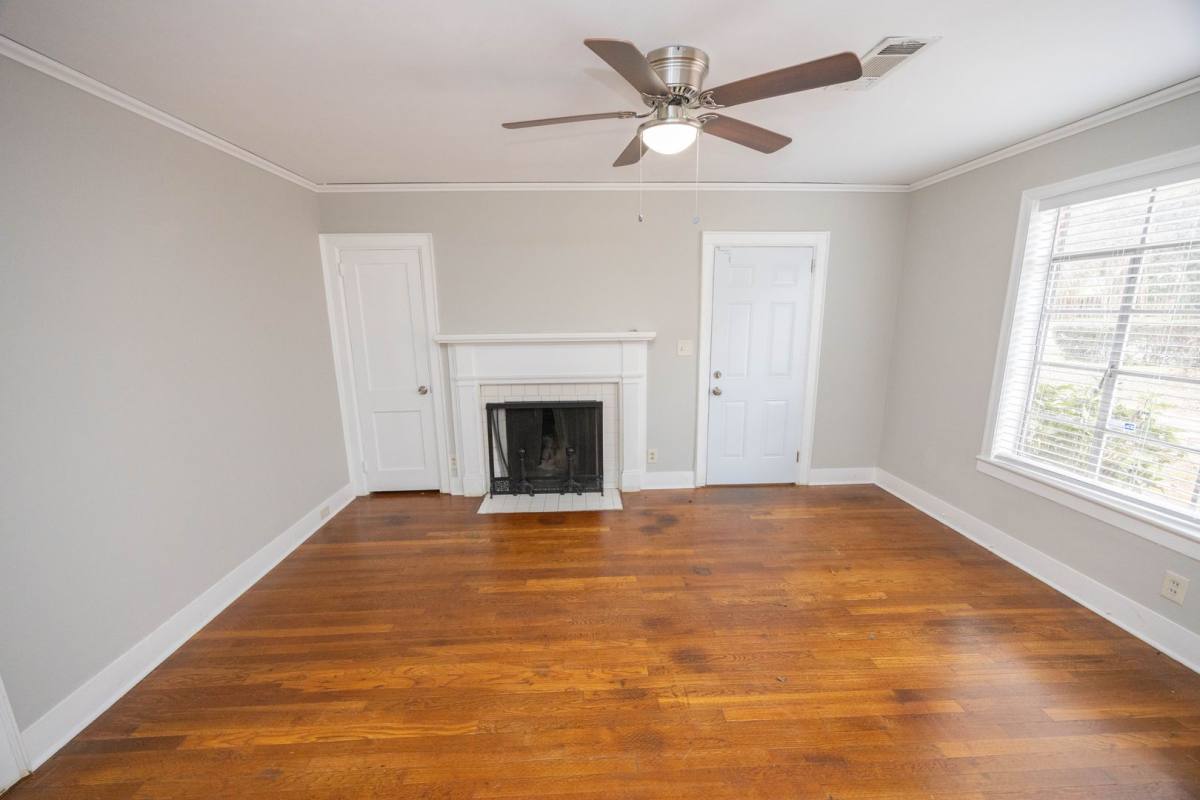 Apartment for rent at 2058 Woodley Rd, Montgomery, AL 36111
