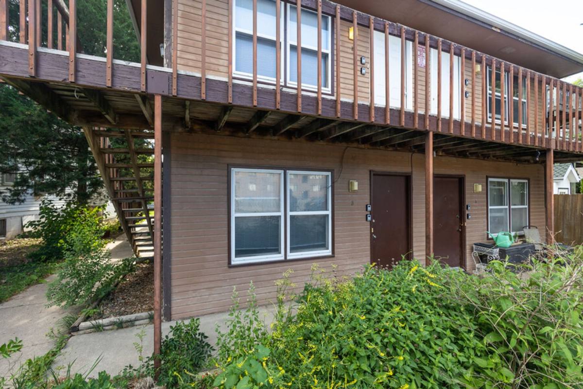 Apartment for rent at 538 N 24th St, Lincoln, NE 68503