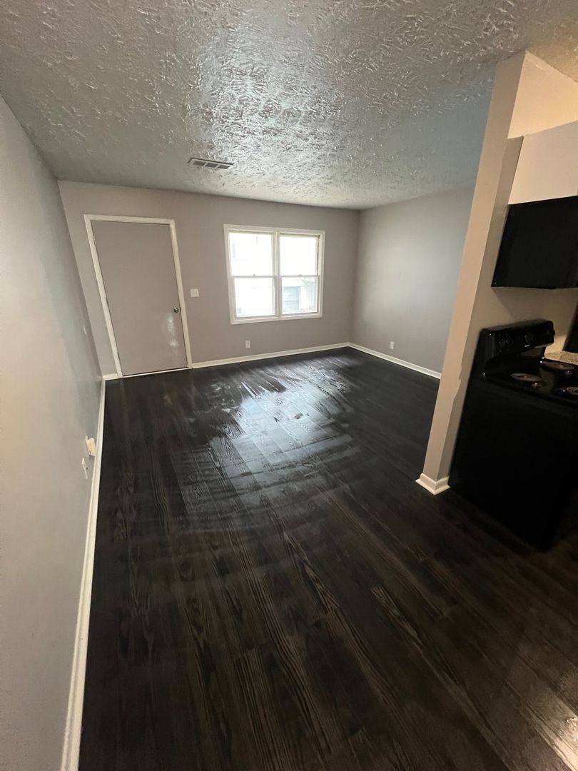Apartment for rent at 538 N 24th St, Lincoln, NE 68503