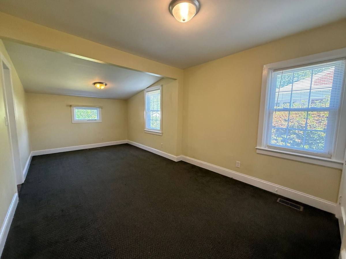 House for rent at 5 Warlick St, Jacksonville, NC 28540