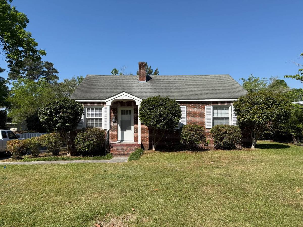 House for rent at 5 Warlick St, Jacksonville, NC 28540