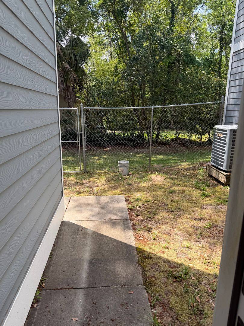 Apartment for rent at 394 Prince St #B, Tallahassee, FL 32304