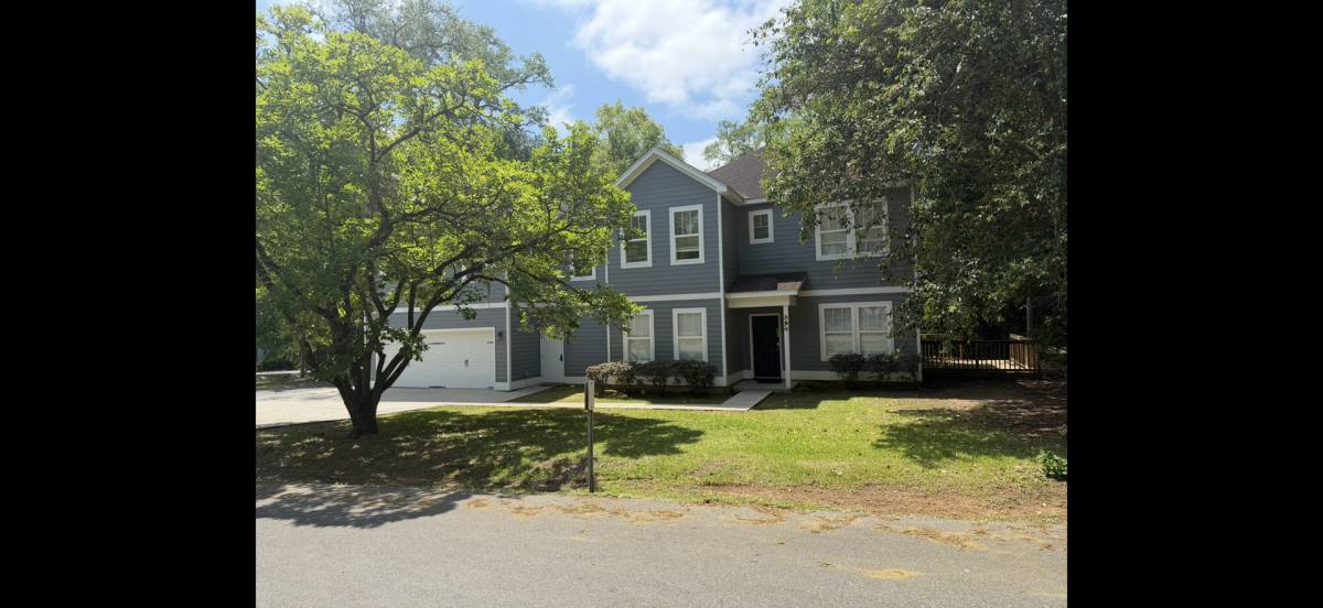 Apartment for rent at 394 Prince St #B, Tallahassee, FL 32304