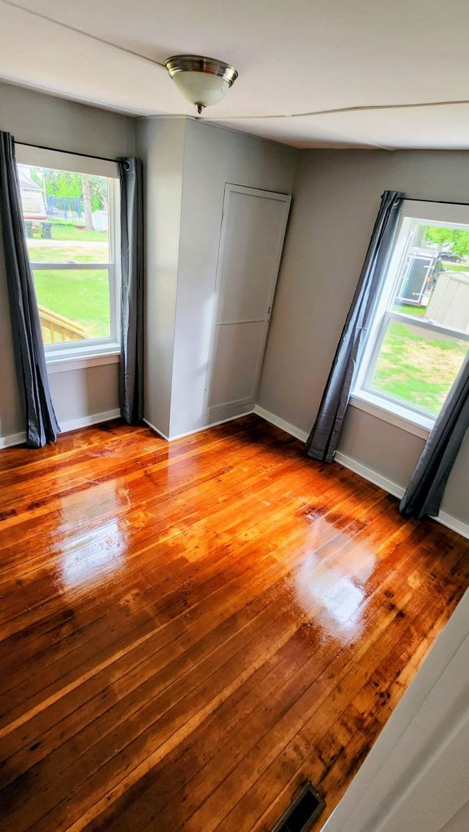 House for rent at 1718 N St, Sterling, IL 61081