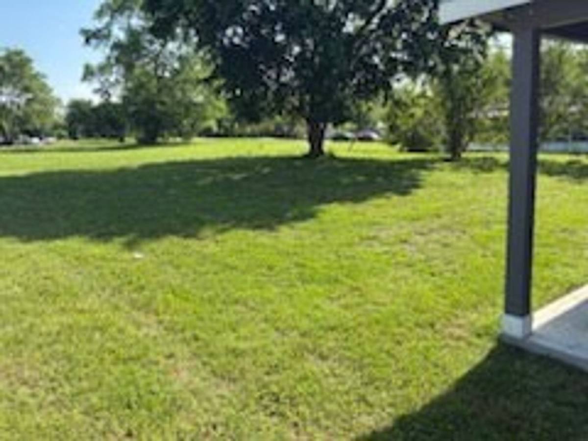 House for rent at 107 E Miller, Whitewright, TX 75491