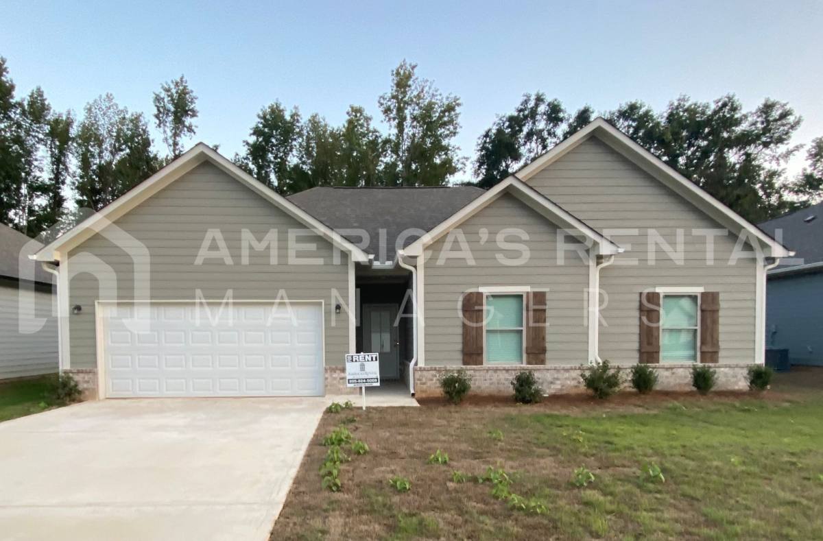 House for rent at 240 Avalon Way, Clanton, AL 35045