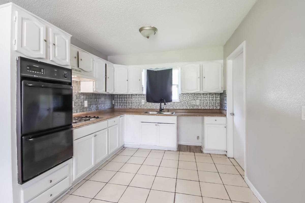 House for rent at 11235 Lemond Ave, Houston, TX 77016