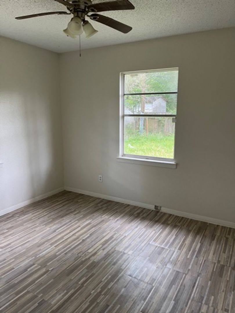 House for rent at 11235 Lemond Ave, Houston, TX 77016