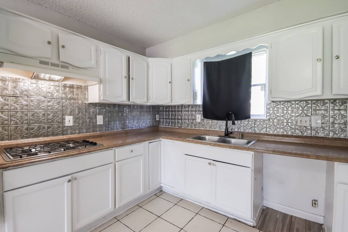 House for rent at 11235 Lemond Ave, Houston, TX 77016