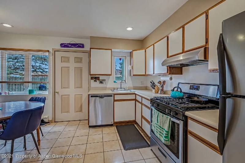 Townhouse for rent at 350 S 8th St, Carbondale, CO 81623
