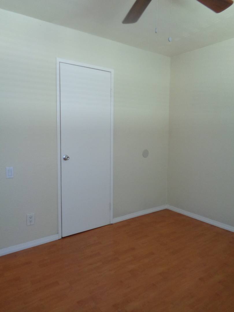 Apartment for rent at 607 E Utica Ave, Huntington Beach, CA 92648
