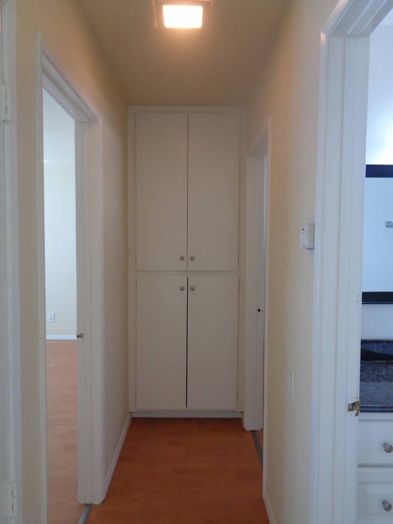 Apartment for rent at 607 E Utica Ave, Huntington Beach, CA 92648