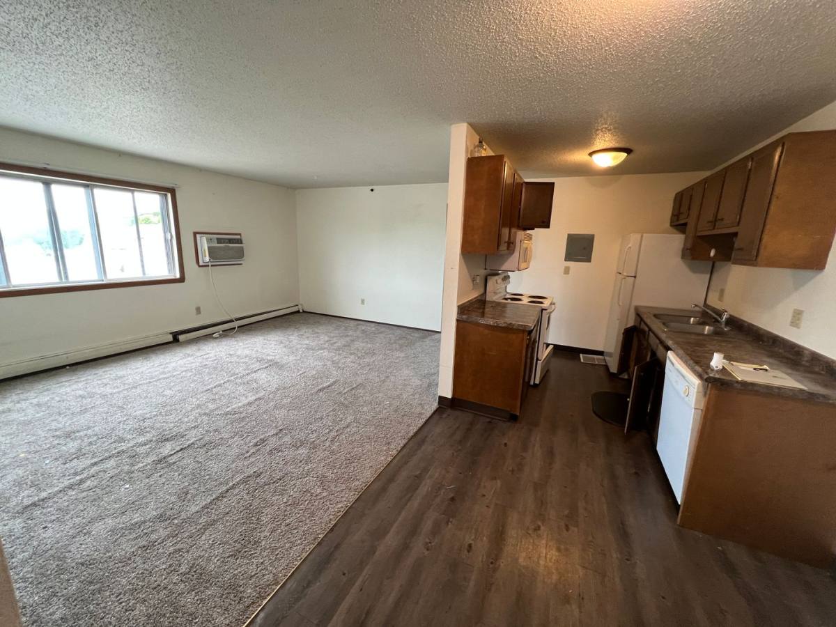 Apartment for rent at 904 16th St N, Fargo, ND 58102