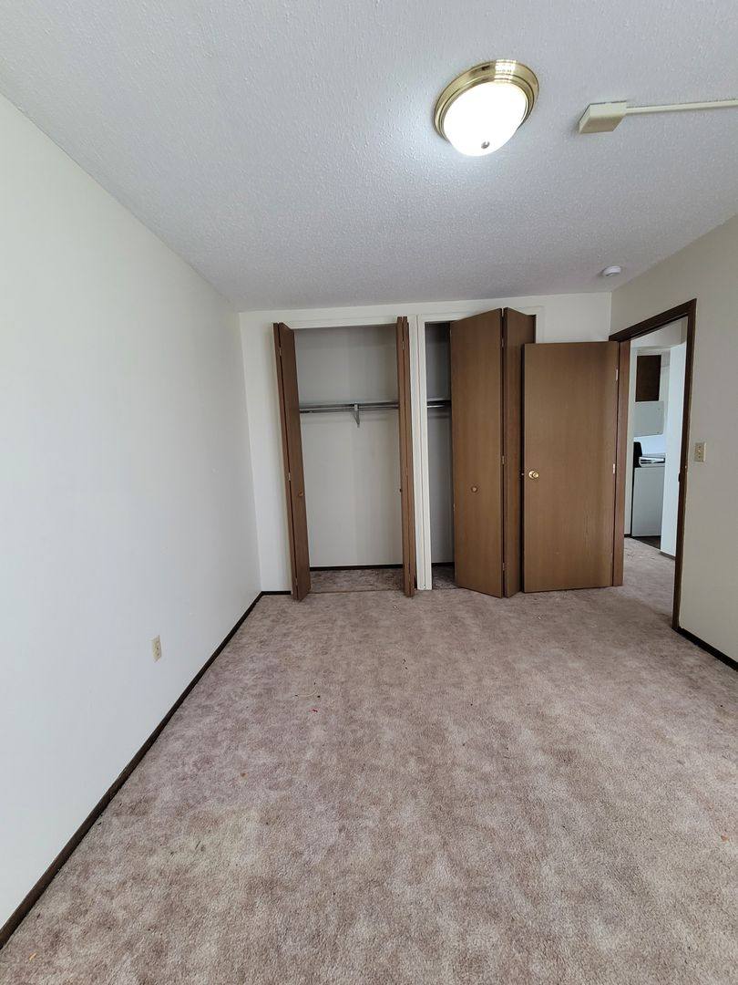 Apartment for rent at 904 16th St N, Fargo, ND 58102