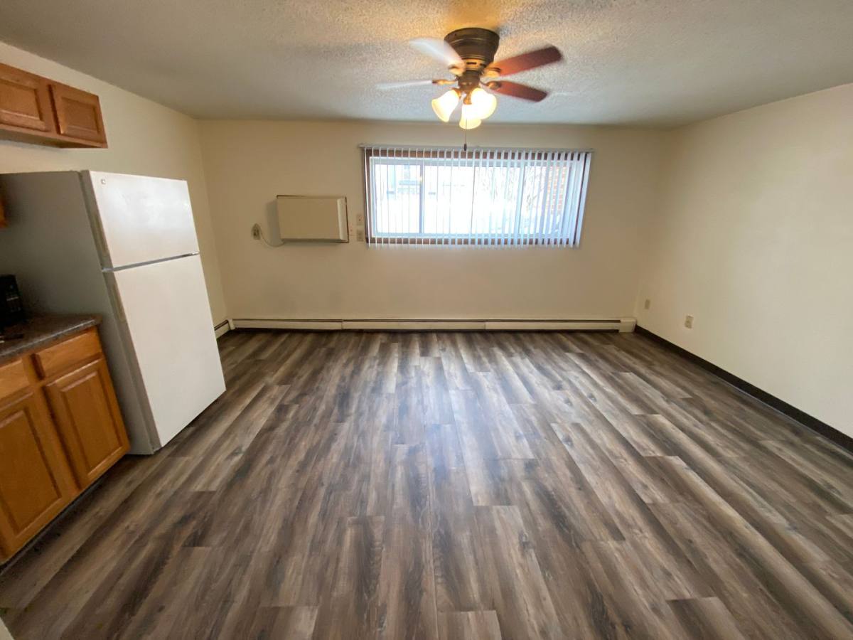 Apartment for rent at 904 16th St N, Fargo, ND 58102