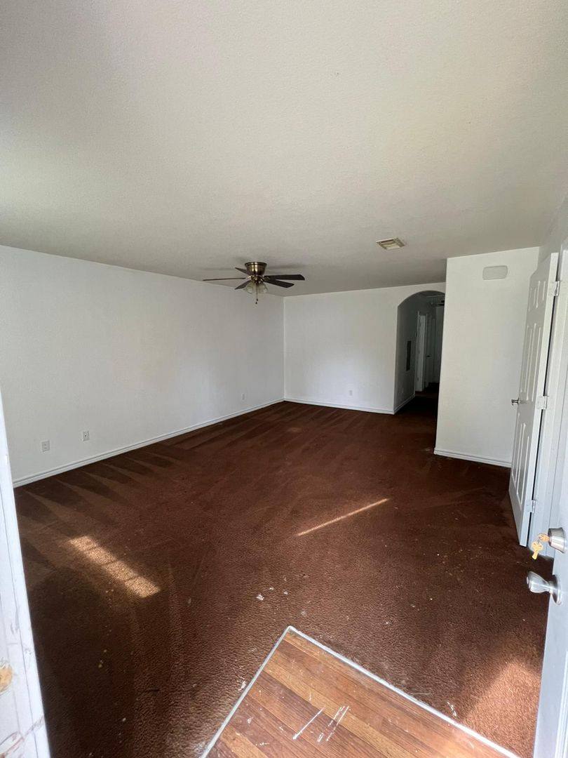 House for rent at 795 Devilleneuve St, Beaumont, TX 77701
