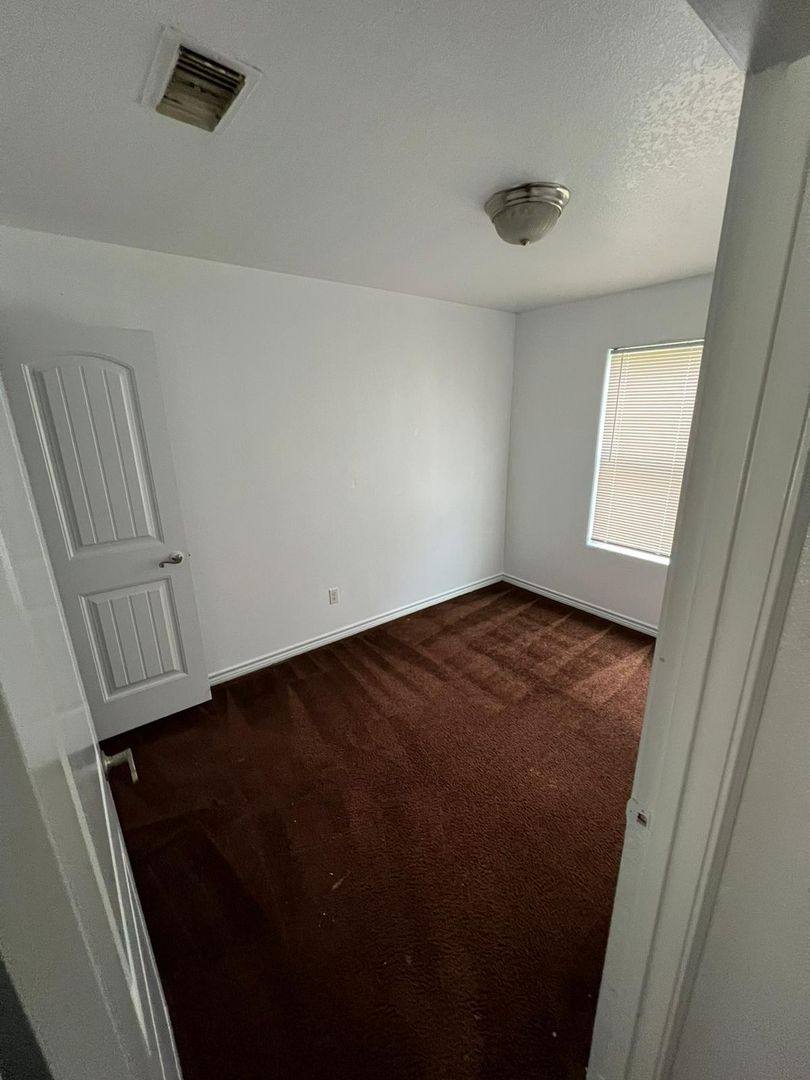 House for rent at 795 Devilleneuve St, Beaumont, TX 77701