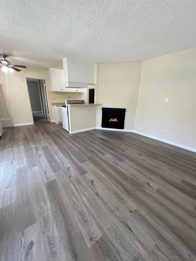 Apartment for rent at 18410 Plummer St, Northridge, CA 91325