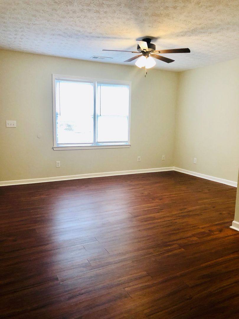 Townhouse for rent at 363 E Jefferson St, Madison, GA 30650
