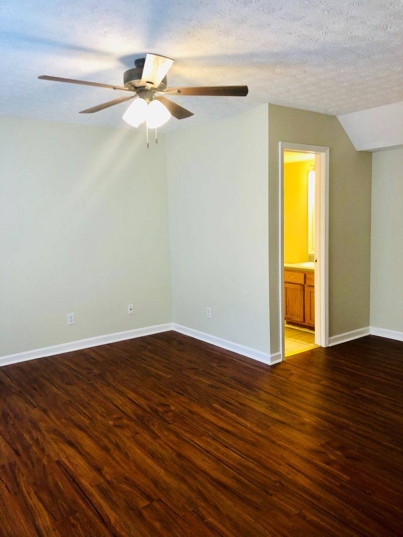 Townhouse for rent at 363 E Jefferson St, Madison, GA 30650