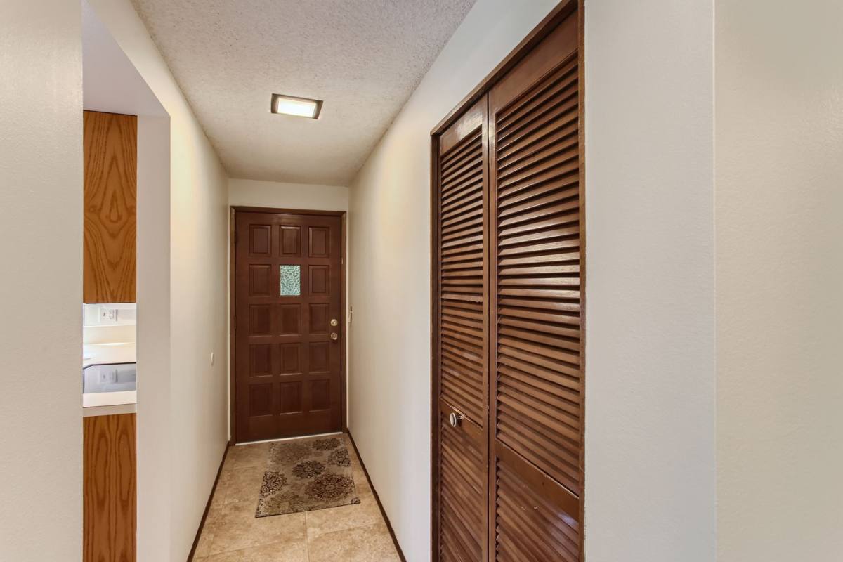 Townhouse for rent at 5203 Ogden Court #B, Vancouver, WA 98661