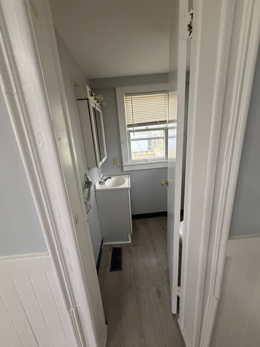 House for rent at 405 Carrier St, Grand Rapids, MI 49505
