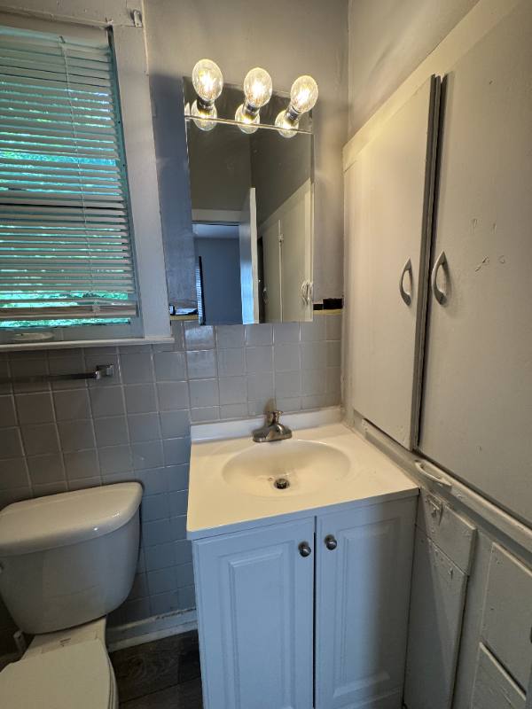 House for rent at 405 Carrier St, Grand Rapids, MI 49505