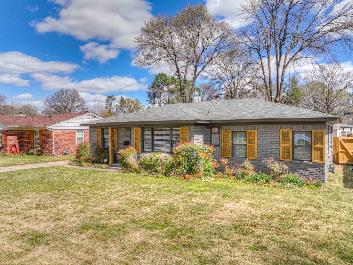 House for rent at 1636 Whitewater Rd, Memphis, TN 38117