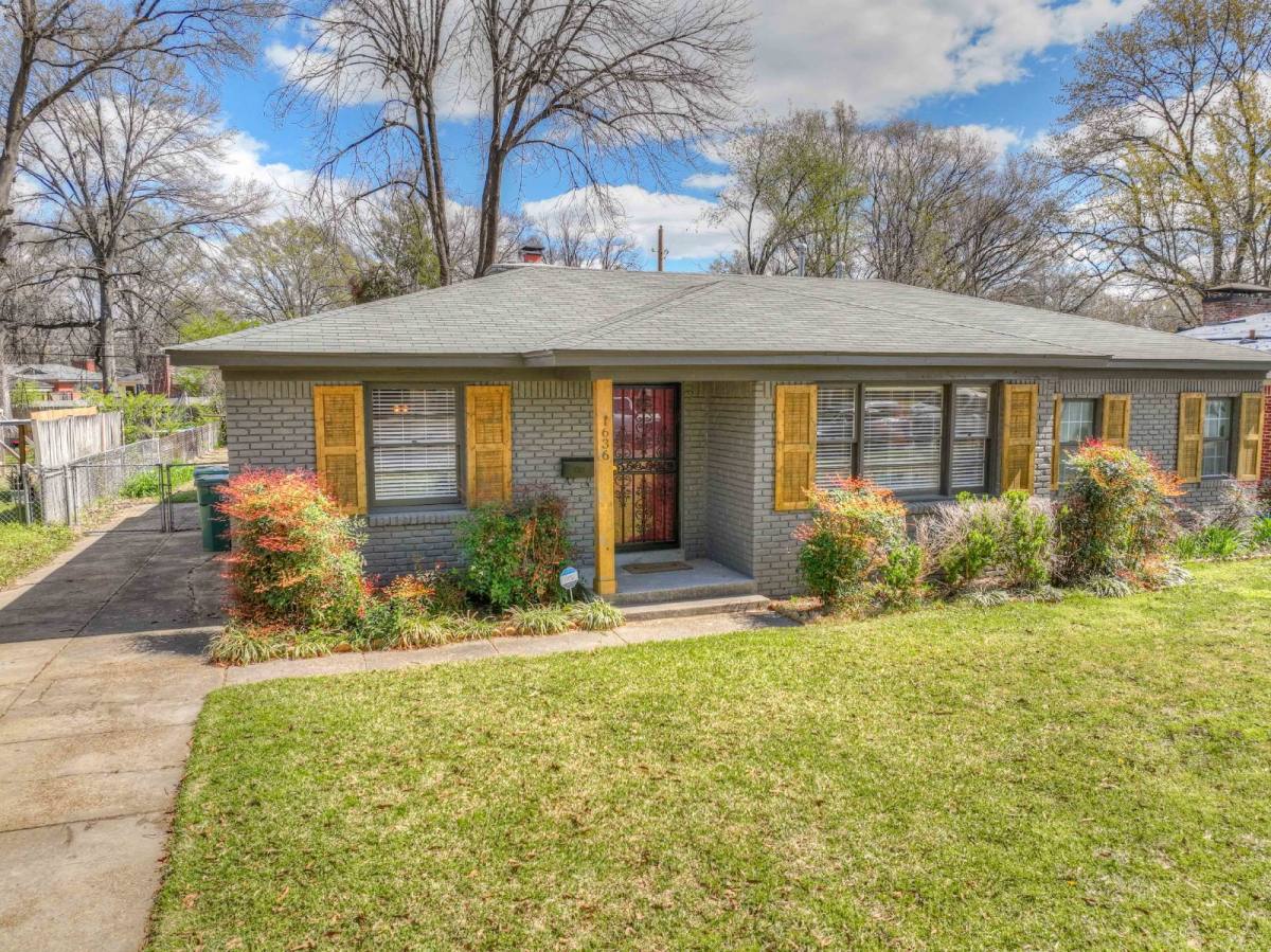 House for rent at 1636 Whitewater Rd, Memphis, TN 38117