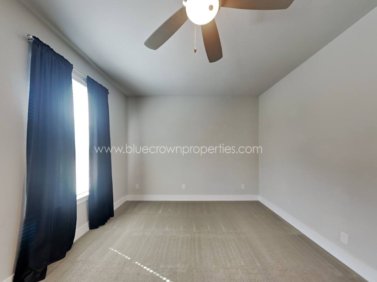 Townhouse for rent at 1318 Palm Springs Lane, Dallas, TX 75204