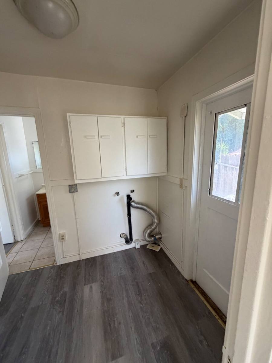 Apartment for rent at 1089 E 21st St #4, Merced, CA 95340