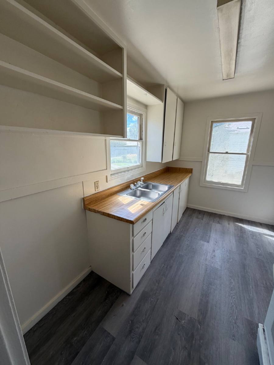 Apartment for rent at 1089 E 21st St #4, Merced, CA 95340