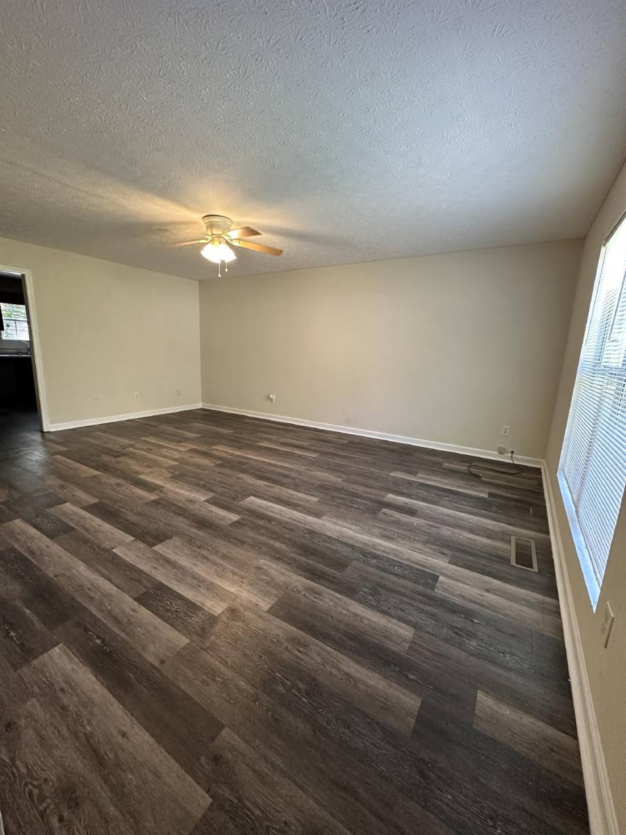 Townhouse for rent at 4801 Victoria Court, Flowery Branch, GA 30542