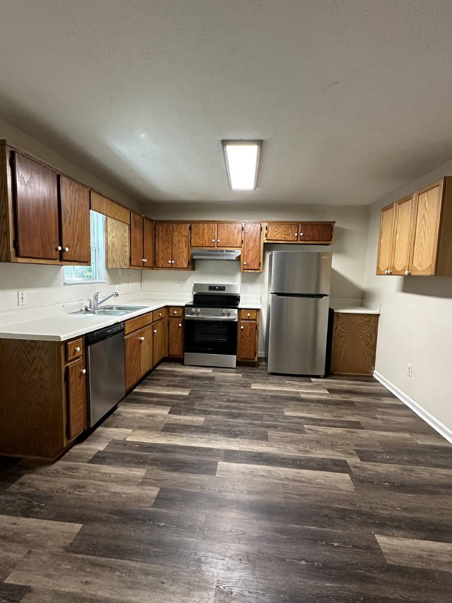 Townhouse for rent at 4801 Victoria Court, Flowery Branch, GA 30542