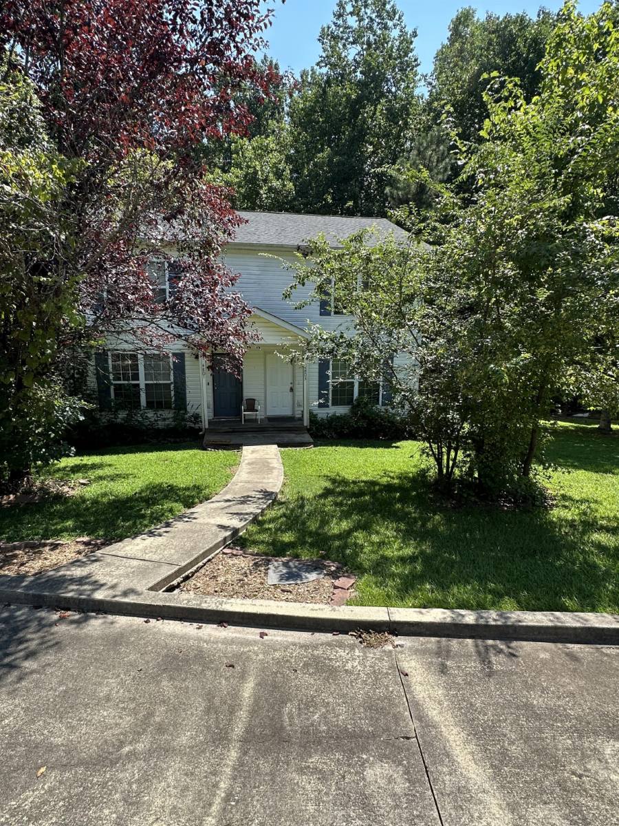 Townhouse for rent at 4801 Victoria Court, Flowery Branch, GA 30542