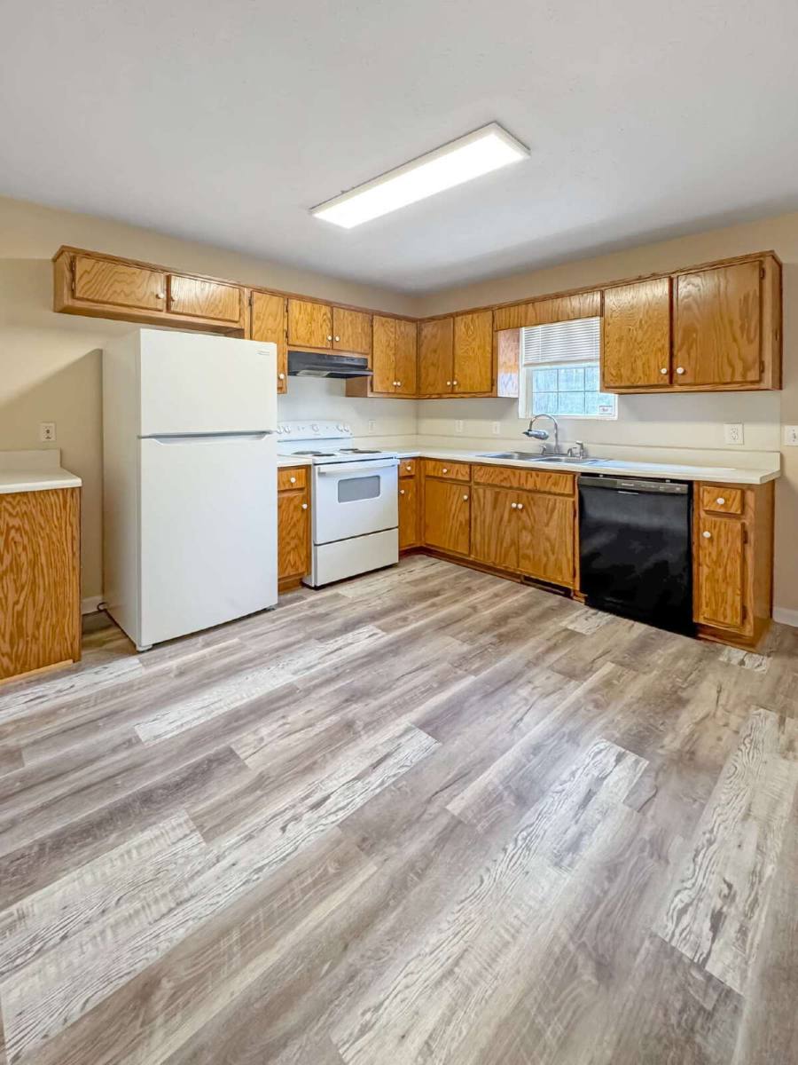 Townhouse for rent at 4801 Victoria Court, Flowery Branch, GA 30542