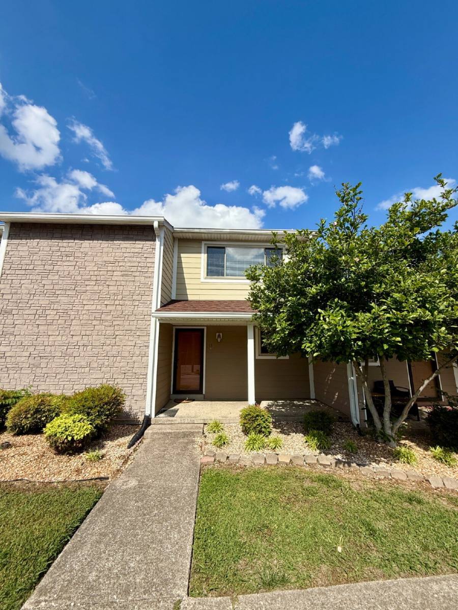 Townhouse for rent at 2169 Highway 41 S #13, Greenbrier, TN 37073