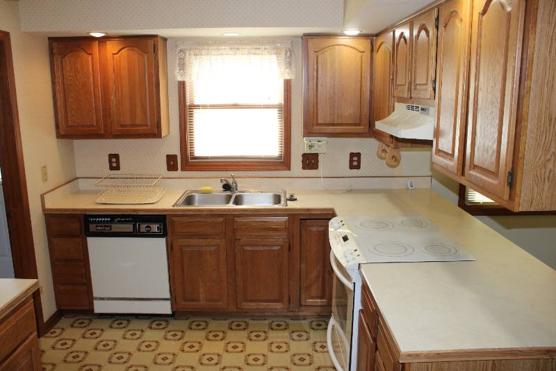 House for rent at 1701 Southfield Dr, Evansville, IN 47715