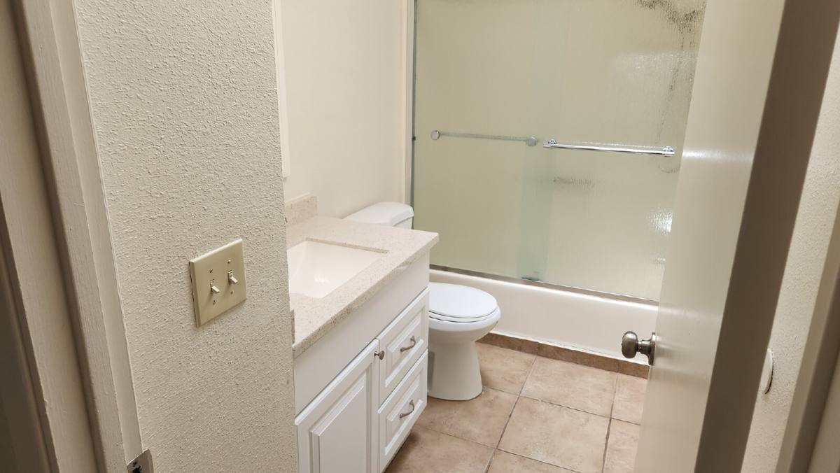 House for rent at 266 Odessa Way, Oakdale, CA 95361