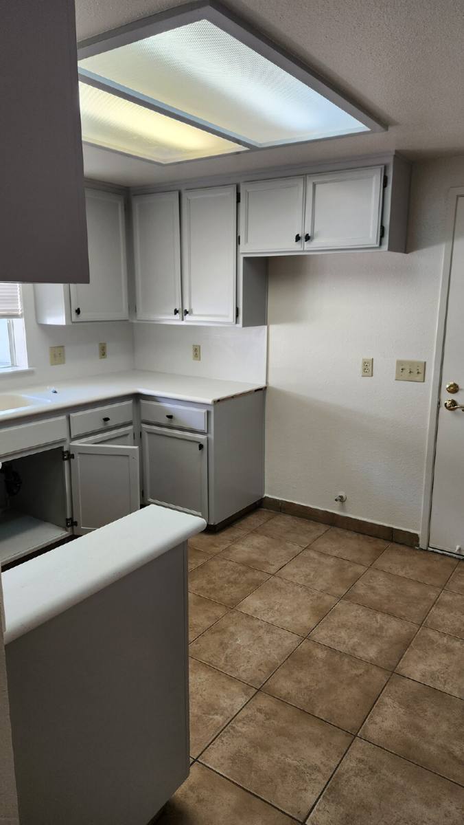 House for rent at 266 Odessa Way, Oakdale, CA 95361